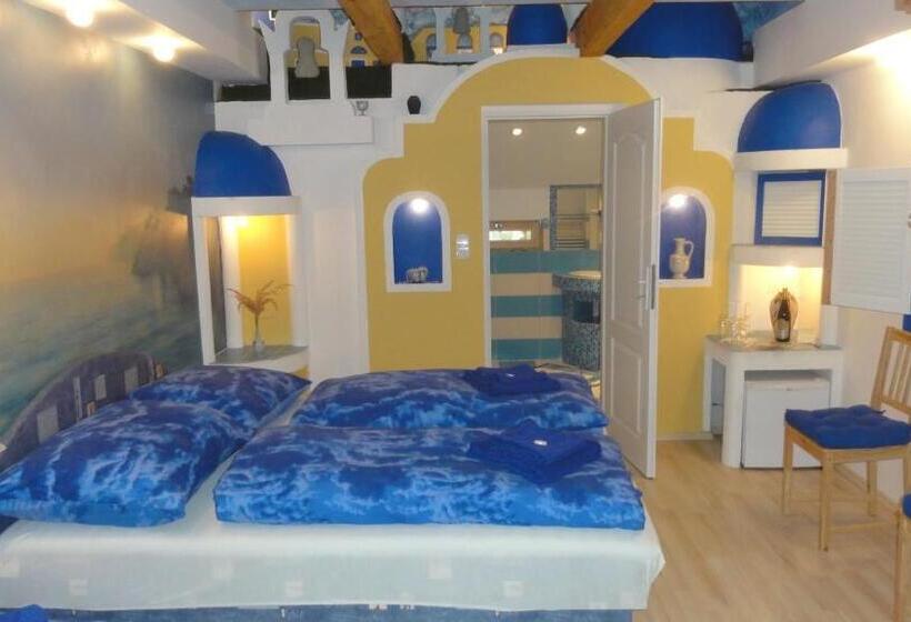 Люкс Дюплекс, Resort Svět