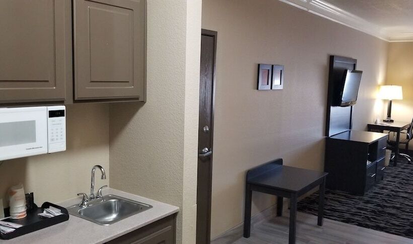 스위트, Comfort Suites Kingwood Houston North