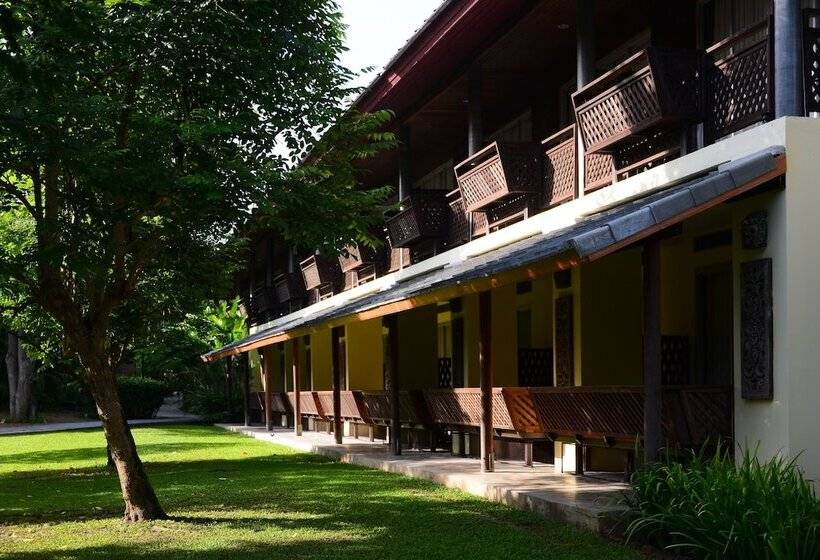 디럭스 룸, Royal River Kwai Resort And Spa