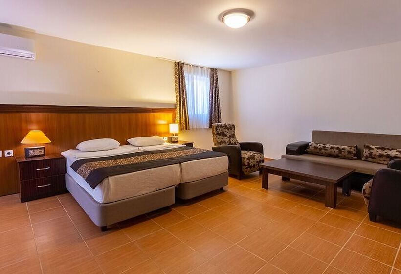 Семейный Номер, The One Club Hotel   All Inclusive