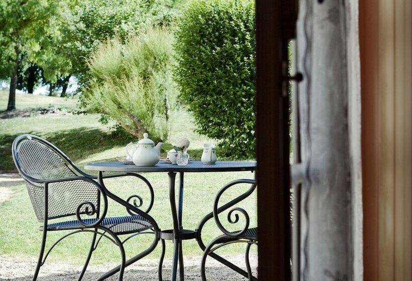 Классический Номер, Chateau Des Vigiers