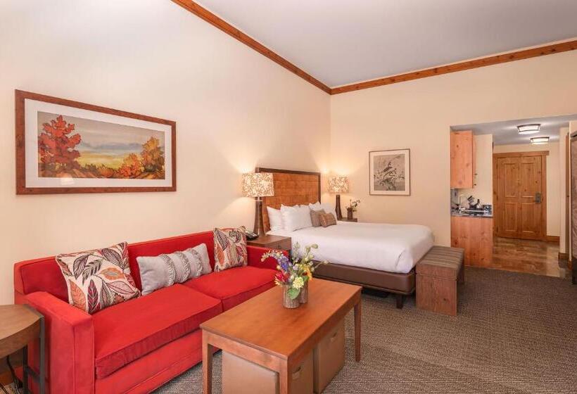 Студия Стандарт, The Lodge At Spruce Peak, A Destination By Hyatt Residence