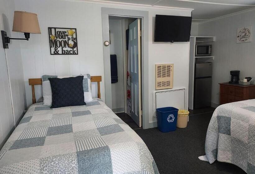 Трехместный Номер Классика, Serenity Motel