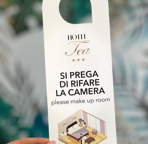 Economy Triple Room, Tea  Praia A Mare