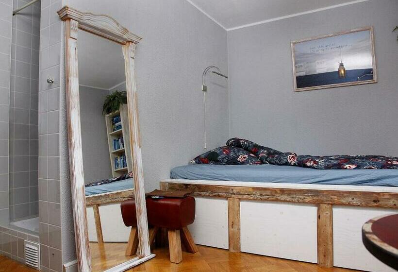 Номер Economy, Inn66