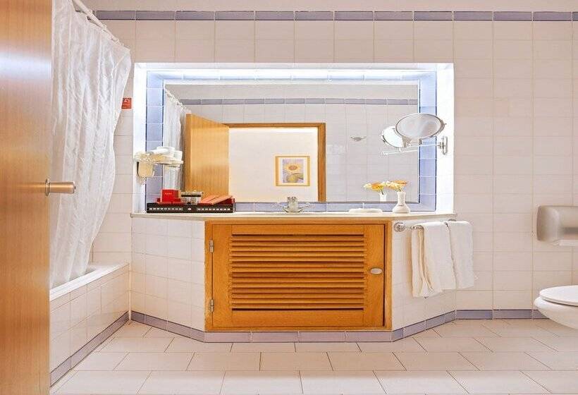 Апартаменты 1 Спальня, Grand Muthu Oura View Beach Club