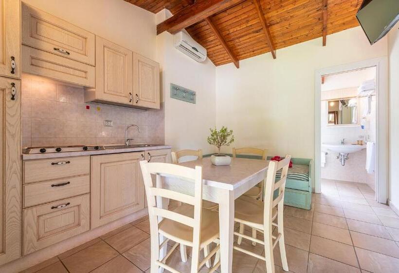 Апартаменты 2 Спальни, Green Village Resort