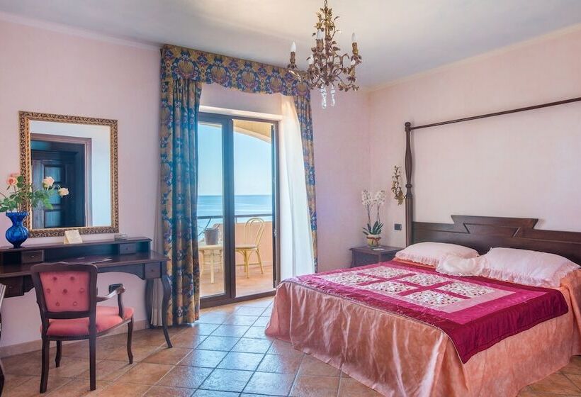 Люкс Вид на Море, Lido Degli Spagnoli