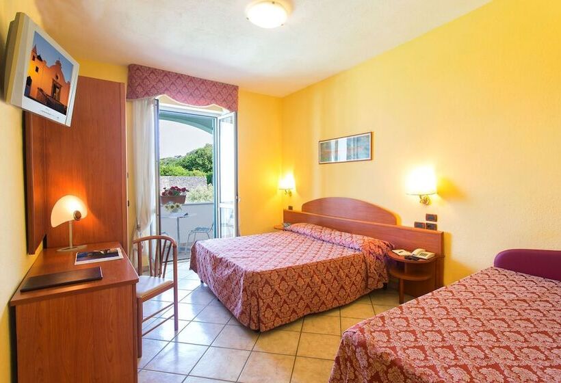 Номер Стандарт Трехместный, Parco Dei Principi Resort & Spa