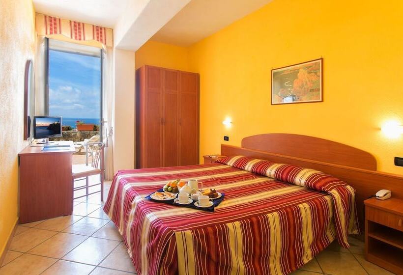 Номер Комфорт, Parco Dei Principi Resort & Spa