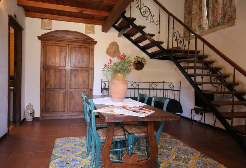 Family Suite, Villa Dei Papiri Fonte Ciane