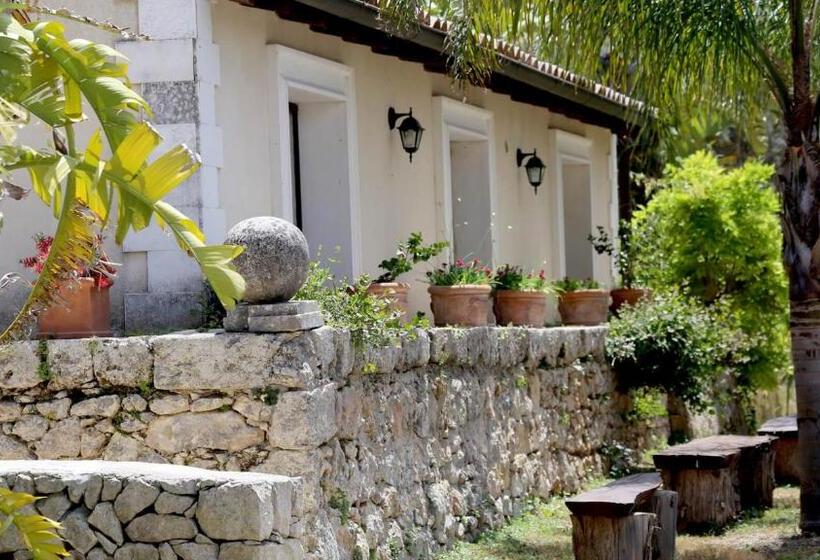 Номер Стандарт Вид на Сад, Villa Dei Papiri Fonte Ciane