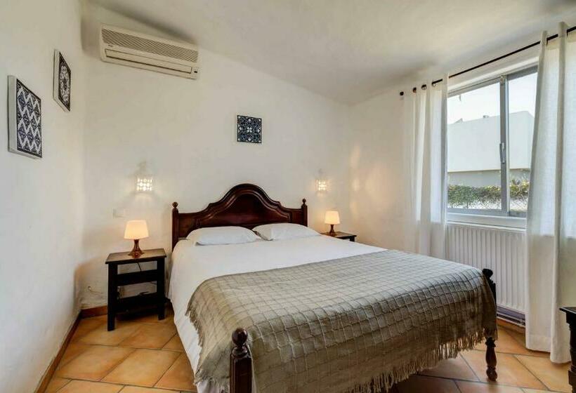 标准平房, Quinta Do Paraiso  Al