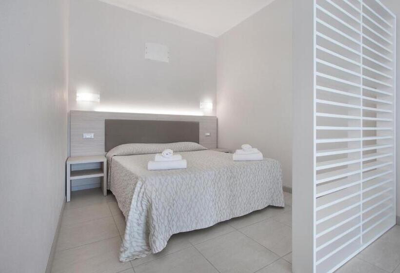 Семейное Студио, Diano Sporting Apartments