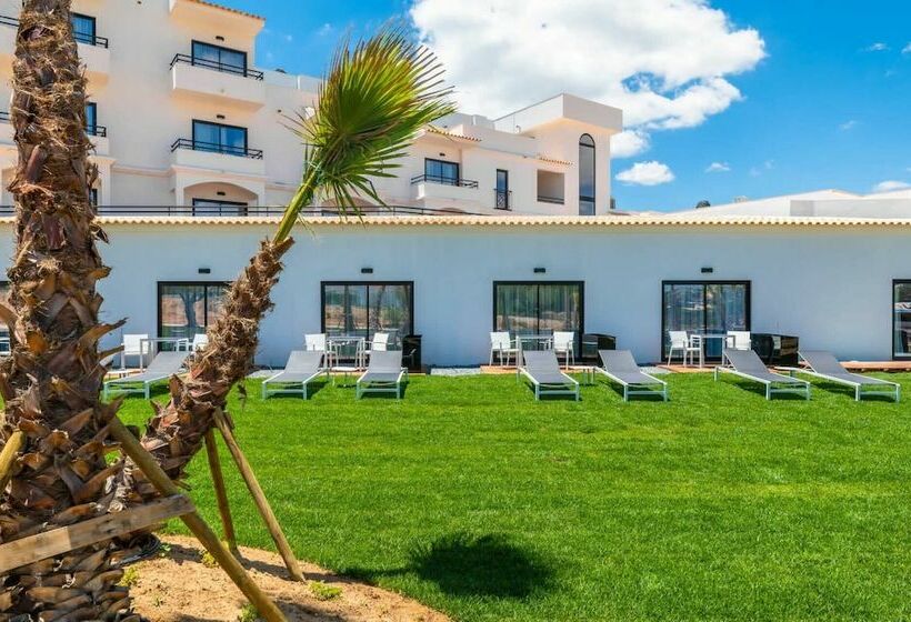 اتاق پرمیوم, Regency Salgados Hotel & Spa
