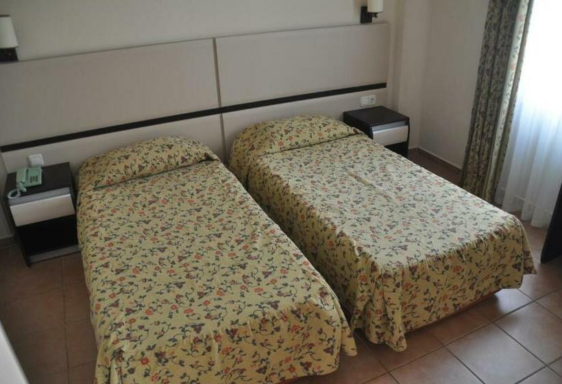 Huoneisto 2 Makuuhuonetta, Club Sidar Apart