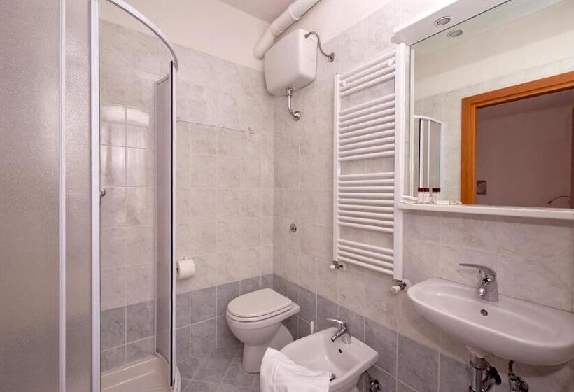 اتاق استاندارد, Gh Hotel Piaz