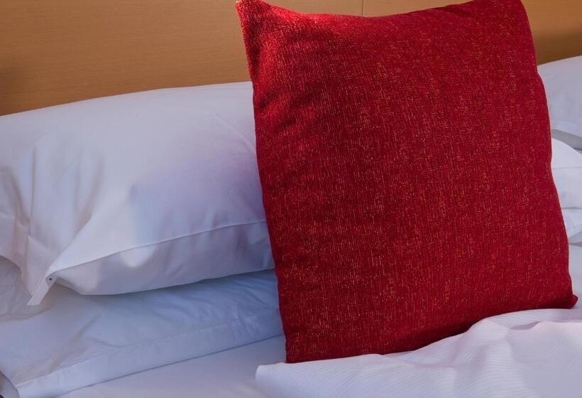 اتاق استاندارد یک نفره, Gh Hotel Piaz