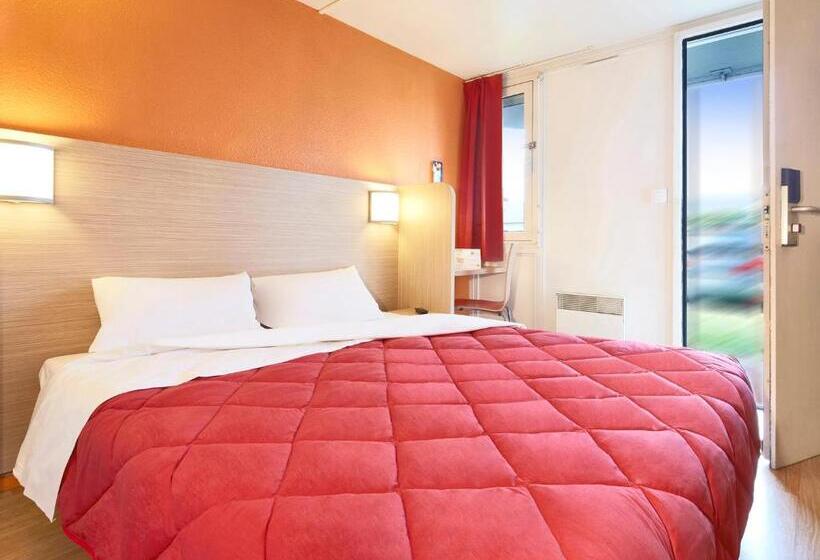 Номер Стандарт, Premiere Classe Paris Ouest  Pont De Suresnes