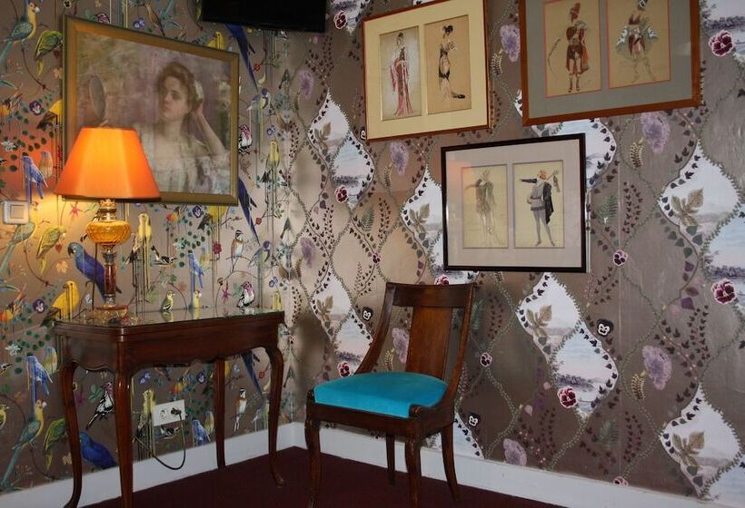 اتاق استاندارد, De Nice