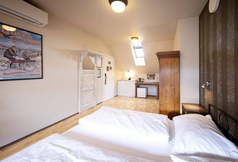 Habitación Estándar, Sir Toby's Hostel