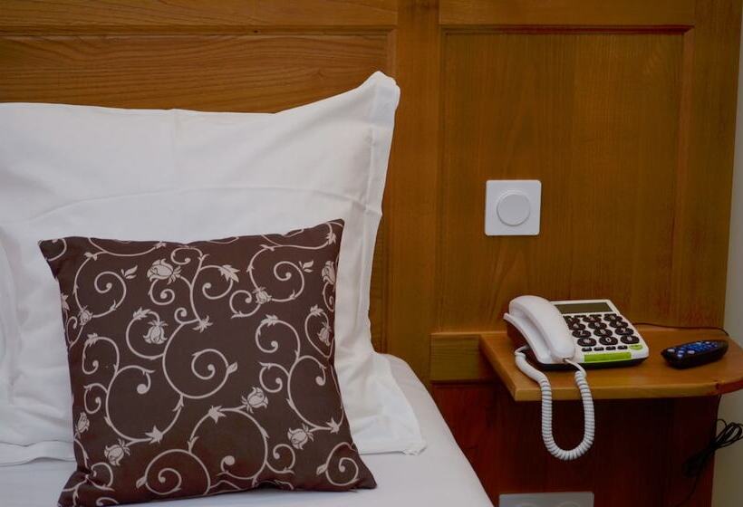Номер Стандарт, Hôtel Héliot, Cosy Places By Charme & Caractère