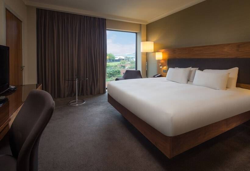 Номер Executive Кровать Кинг, Hilton Liverpool City Centre