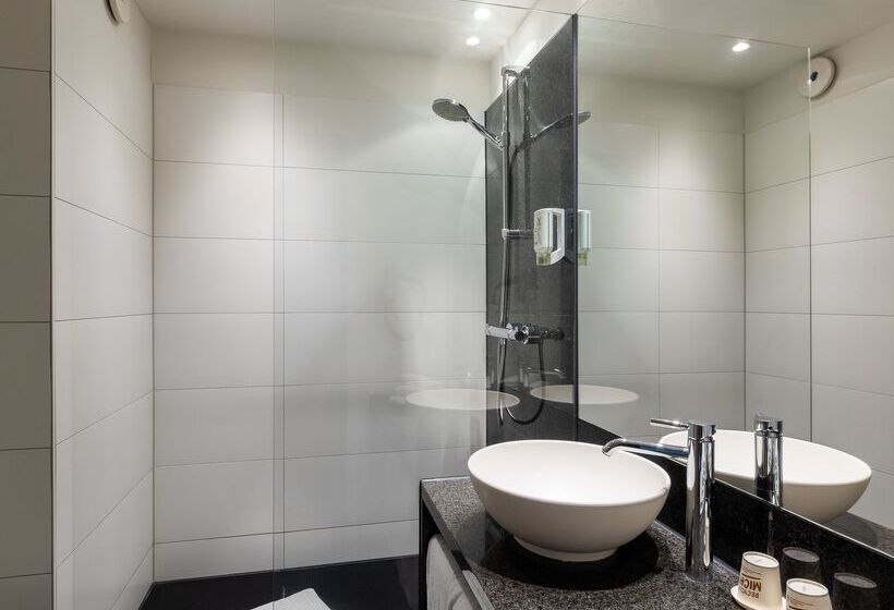 Номер Стандарт, B&b Hotel Düsseldorf City Süd