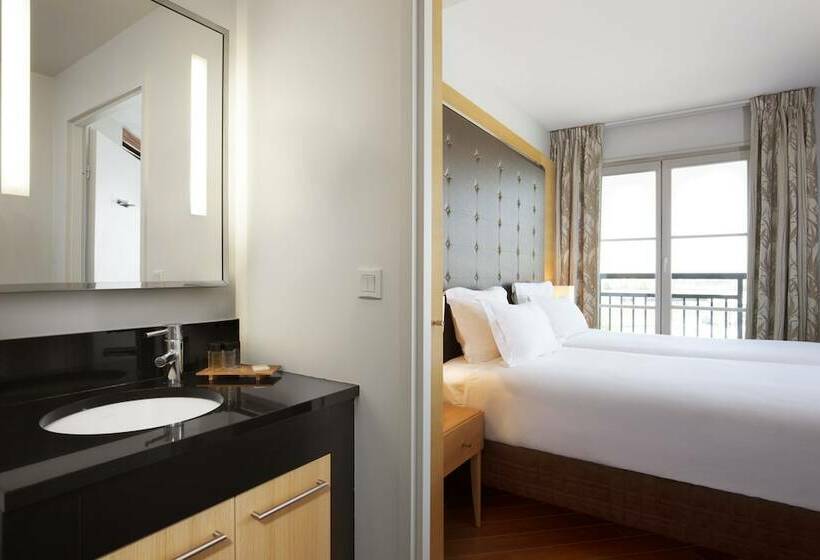 スイート（家族用）, Relais Spa Chessy Val D Europe