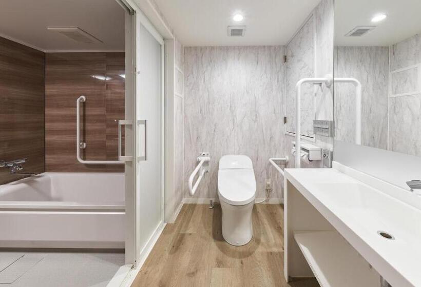 Номер Стандарт, Shinjuku City Hotel N.u.t.s Tokyo