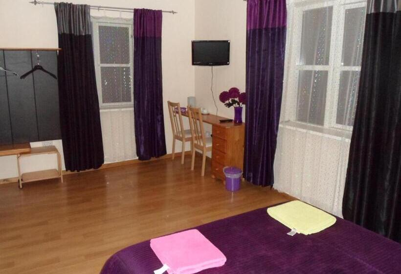 Номер Стандарт, Stansted Airport Lodge