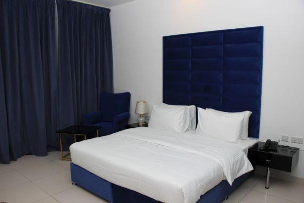 اتاق اکونومی, Parkside Plaza Muscat