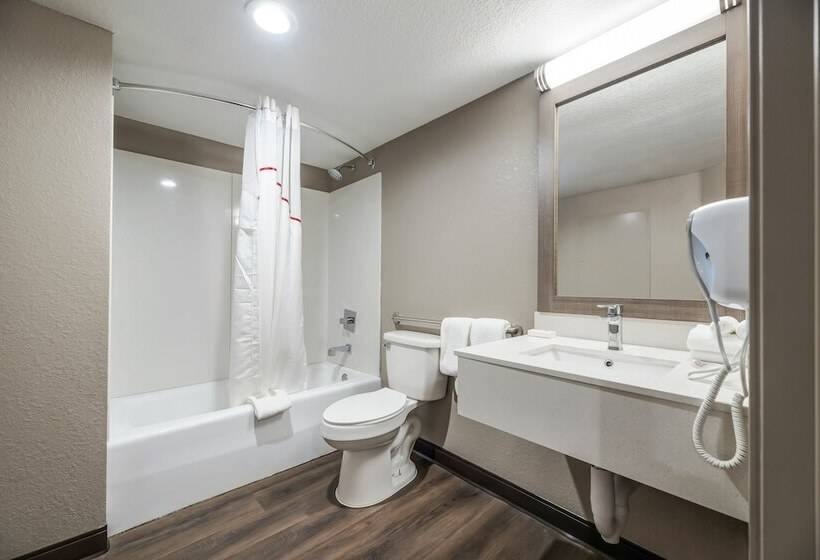 Люкс, Quality Suites Wildwood   The Villages