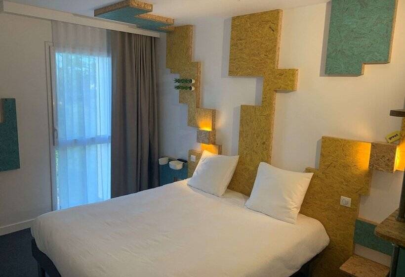 Номер Стандарт, Greet Hotel Rennes Pace