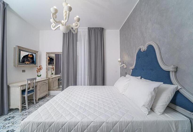 デラックススイート, Plaza Boutique Hotel   Tropea