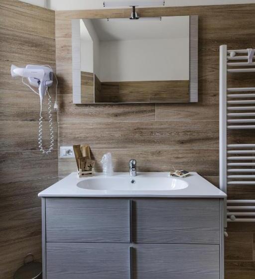Апартаменты 1 Спальня с Балконом, Residence Il Muretto