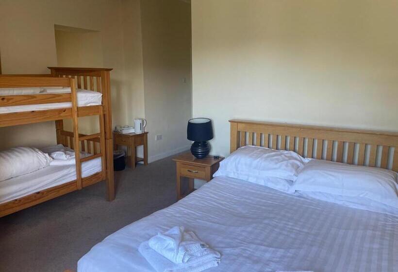 חדר משפחתי, Plas Tan Y Bwlch