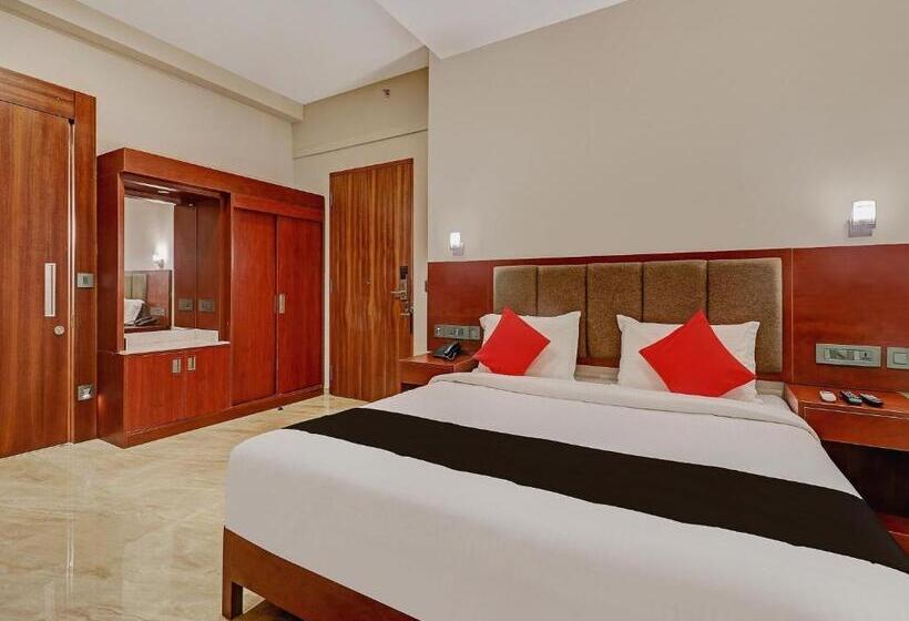 Трехместный Номер Deluxe, Super Hotel O Kizhakkambalam Tourist Home