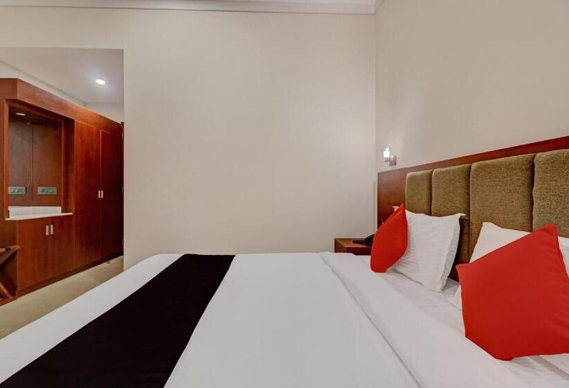 Трехместный Номер Deluxe, Super Hotel O Kizhakkambalam Tourist Home