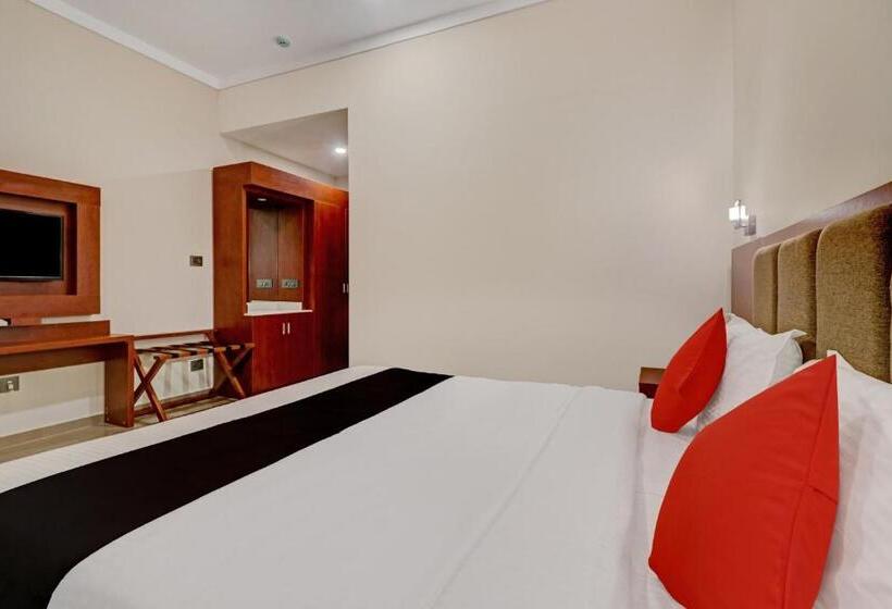 Трехместный Номер Deluxe, Super Hotel O Kizhakkambalam Tourist Home