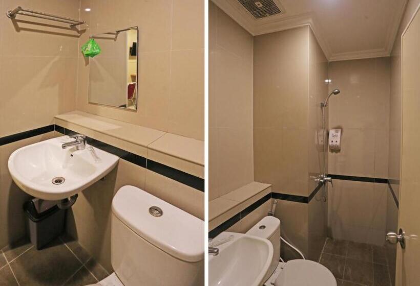 Номер Deluxe, Townhouse Oak  Fiducia Serpong