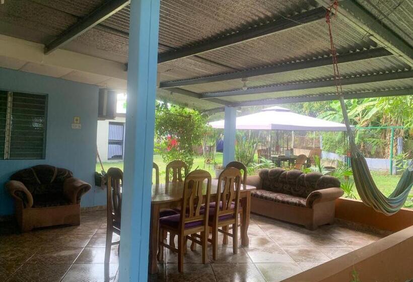 Четырехместный Номер Стандарт, Julianna Country House