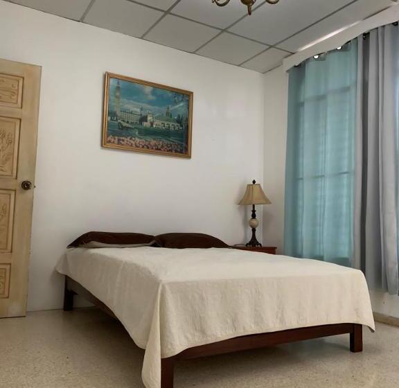 اتاق لوکس با بالکن, Julianna Country House