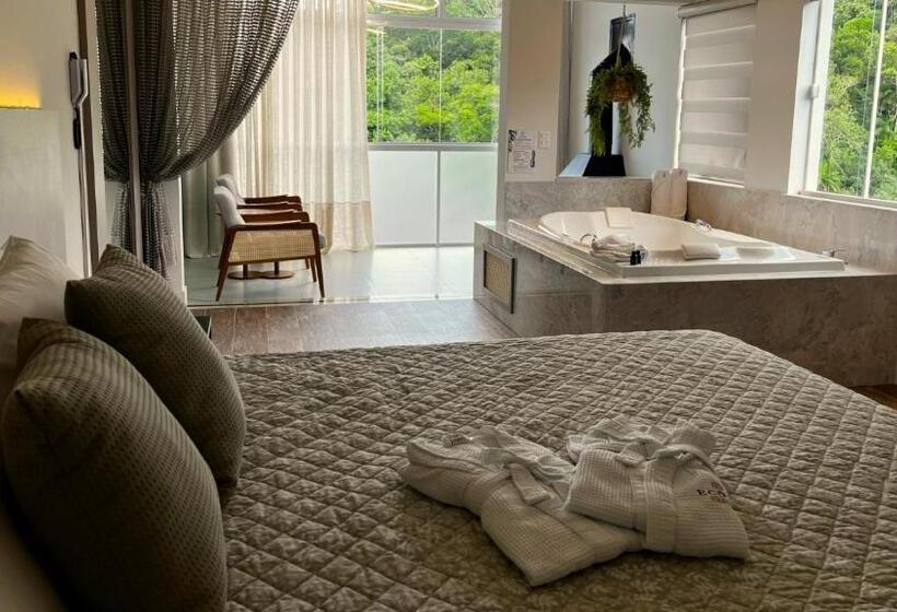 Люкс Кровать Кинг, Resort Ecoar