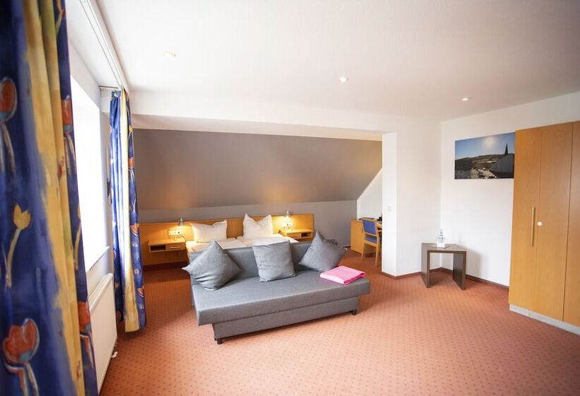 Номер Стандарт Трехместный, Das Loft Hotel Willingen