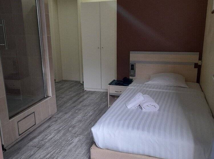 اتاق استاندارد یک نفره, Albergo
