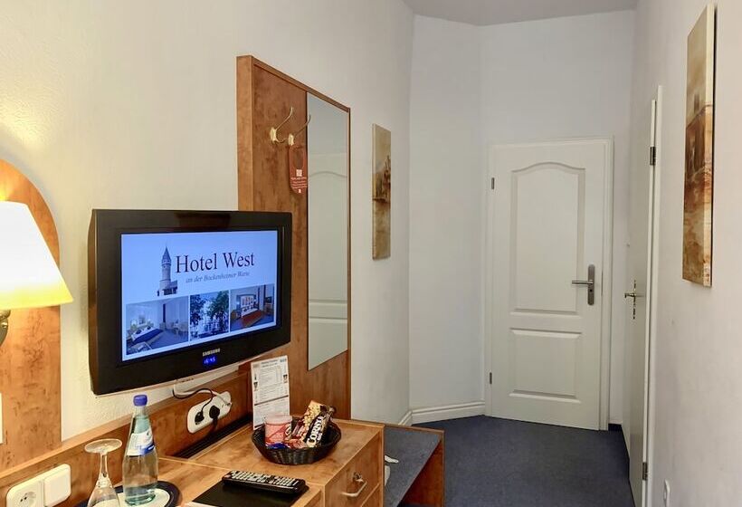 اتاق اکونومی یک تخته, West An Der Bockenheimer Warte