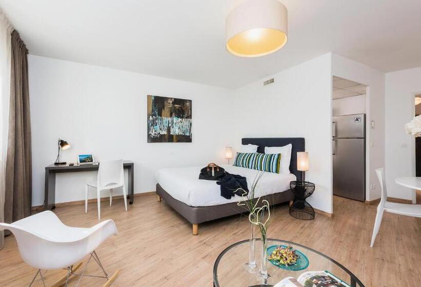 Апартаменты 1 Спальня, Ténéo Apparthotel Talence