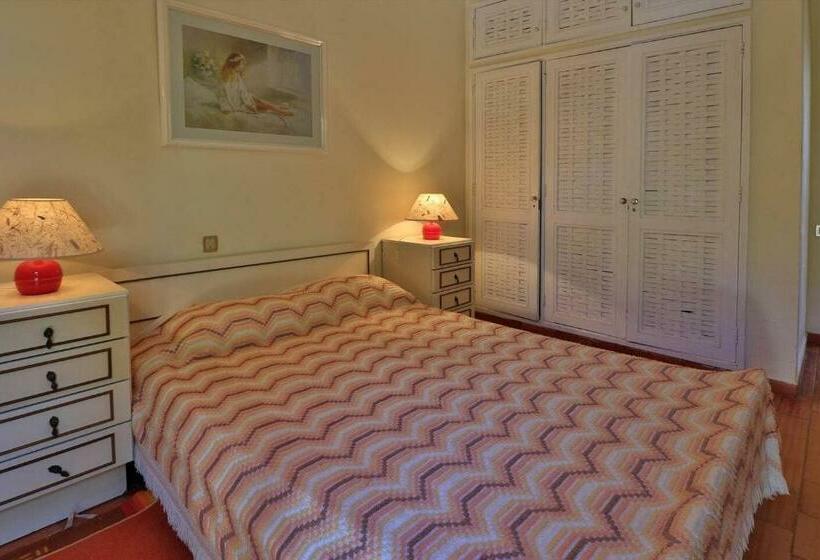 Апартаменты 1 Спальня, Casa Vale Do Lobo 114   Great Townhouse Few Minutes Walk From Beach Praca