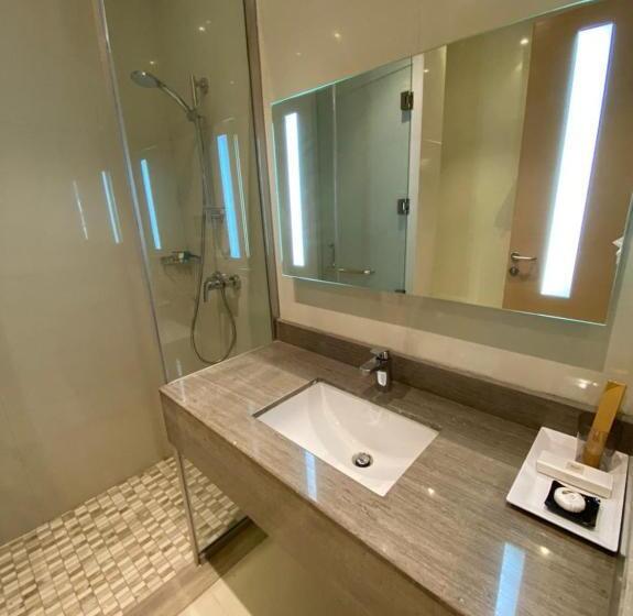 Стандартный Номер Кровать Кинг, Aram Hotel   Almeshael Exit 18